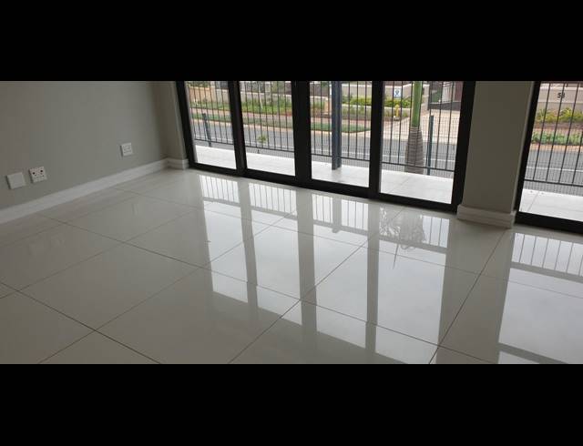 4 BEDROOM APARTMENT FOR SALE IN IZINGA ESTATE